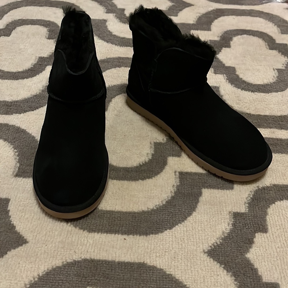 Kookaburra by Ugg Classic Mini Black Black Bootie 10 - Picture 6 of 8